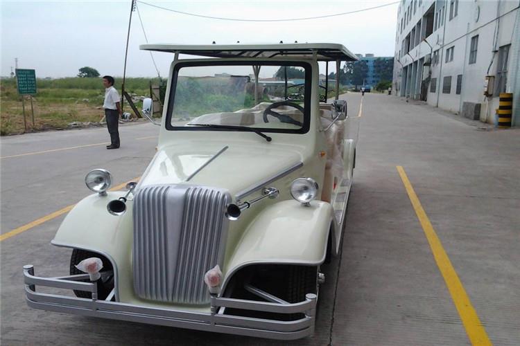 看輪胎是否安好，只有充足的電量，輪胎氣體的飽和，那么我們才可以放心開行